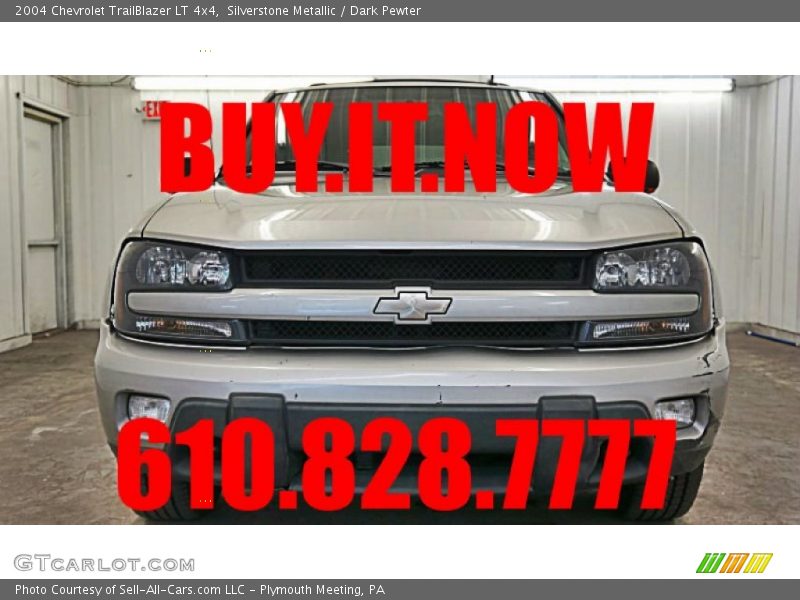 Silverstone Metallic / Dark Pewter 2004 Chevrolet TrailBlazer LT 4x4