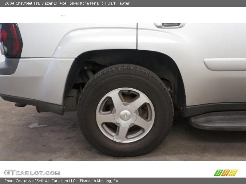 Silverstone Metallic / Dark Pewter 2004 Chevrolet TrailBlazer LT 4x4