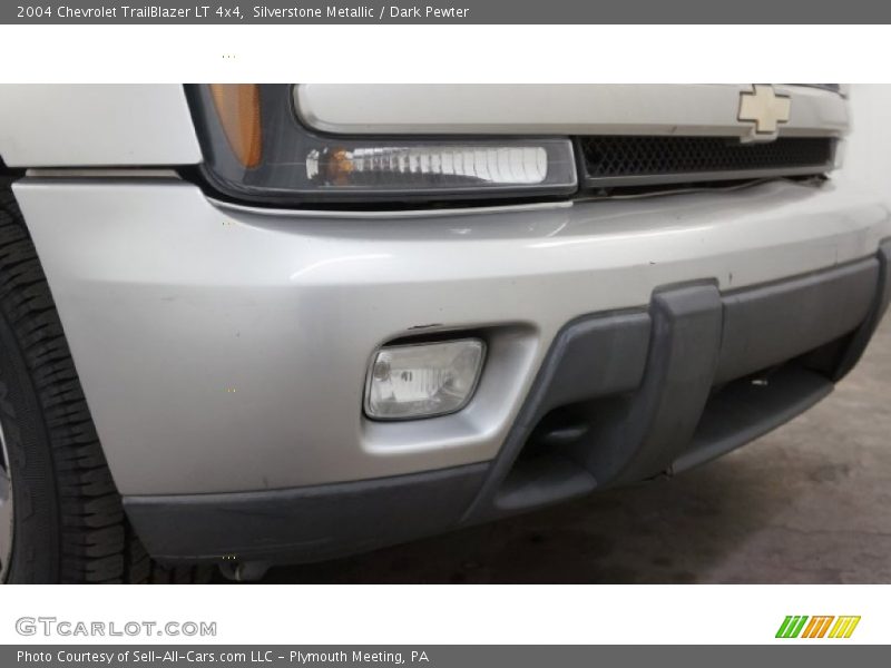 Silverstone Metallic / Dark Pewter 2004 Chevrolet TrailBlazer LT 4x4