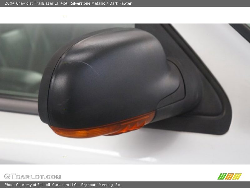 Silverstone Metallic / Dark Pewter 2004 Chevrolet TrailBlazer LT 4x4