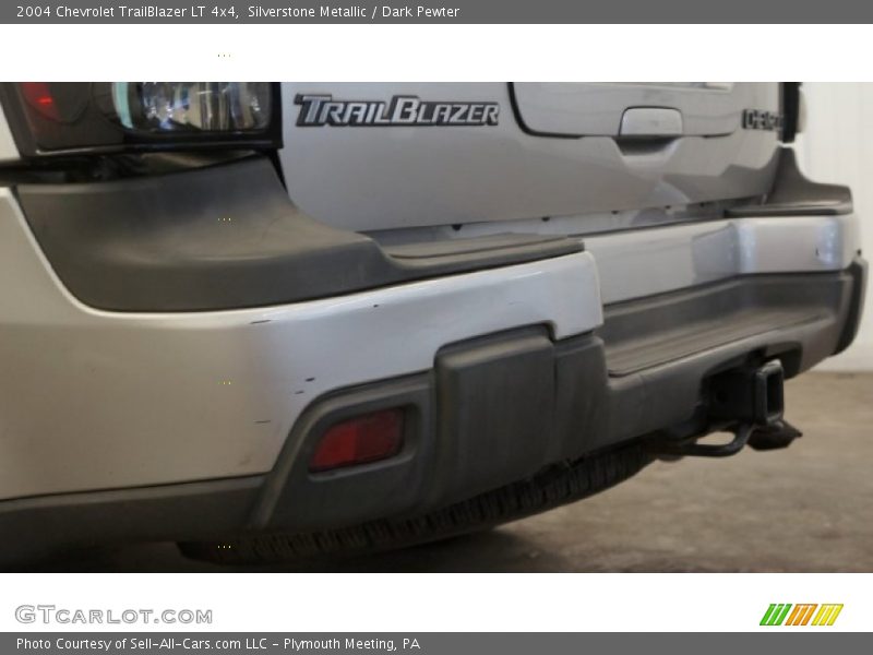 Silverstone Metallic / Dark Pewter 2004 Chevrolet TrailBlazer LT 4x4