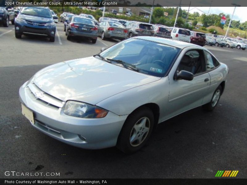 Ultra Silver Metallic / Graphite 2004 Chevrolet Cavalier Coupe