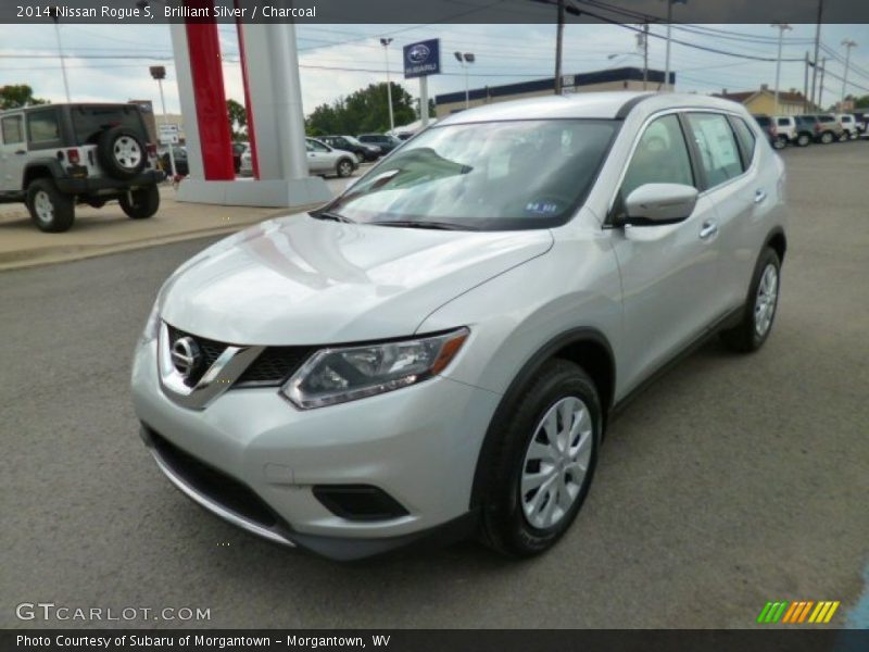 Brilliant Silver / Charcoal 2014 Nissan Rogue S