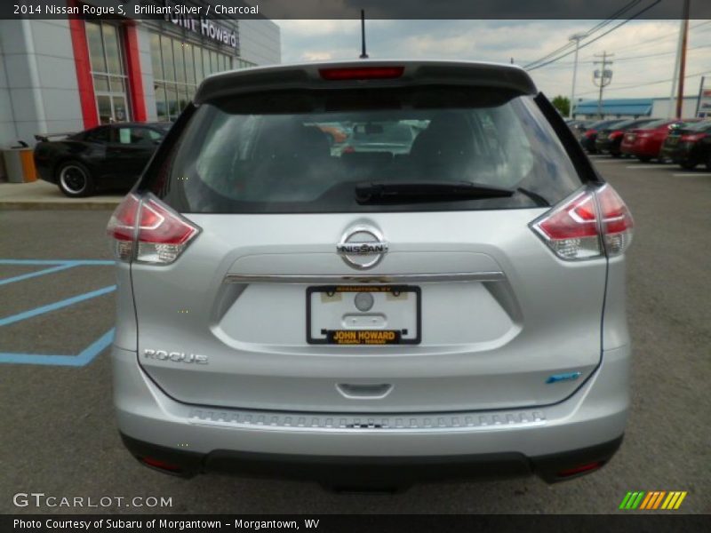 Brilliant Silver / Charcoal 2014 Nissan Rogue S