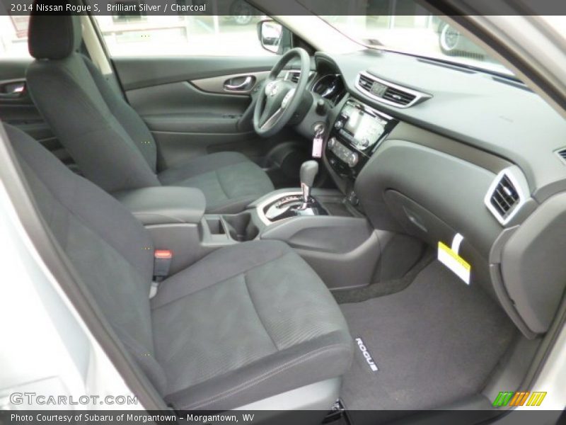 Brilliant Silver / Charcoal 2014 Nissan Rogue S