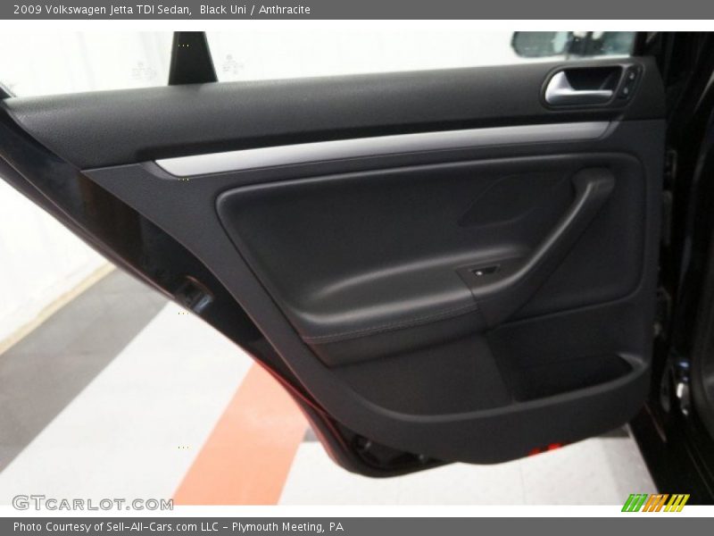 Black Uni / Anthracite 2009 Volkswagen Jetta TDI Sedan