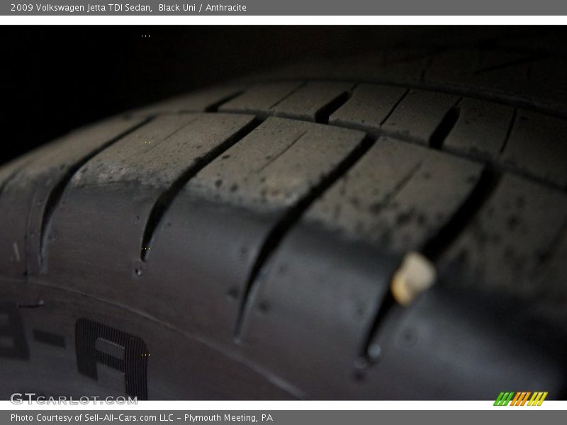 Black Uni / Anthracite 2009 Volkswagen Jetta TDI Sedan