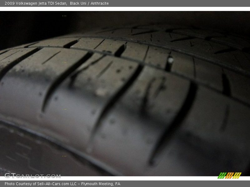 Black Uni / Anthracite 2009 Volkswagen Jetta TDI Sedan
