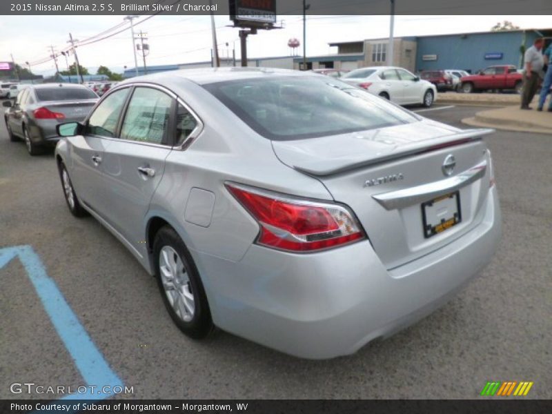 Brilliant Silver / Charcoal 2015 Nissan Altima 2.5 S