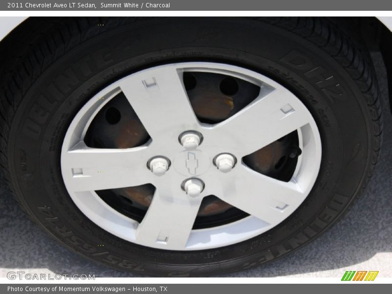 Summit White / Charcoal 2011 Chevrolet Aveo LT Sedan