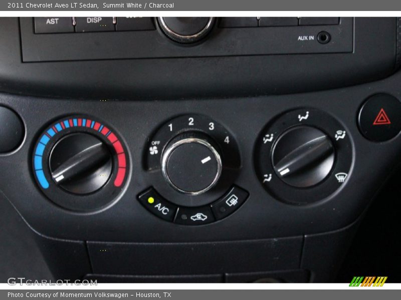 Summit White / Charcoal 2011 Chevrolet Aveo LT Sedan