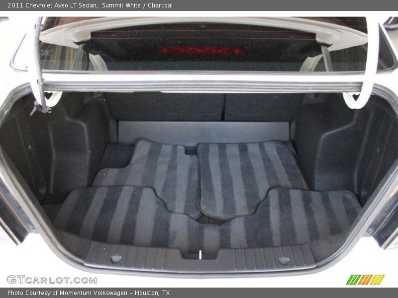 Summit White / Charcoal 2011 Chevrolet Aveo LT Sedan
