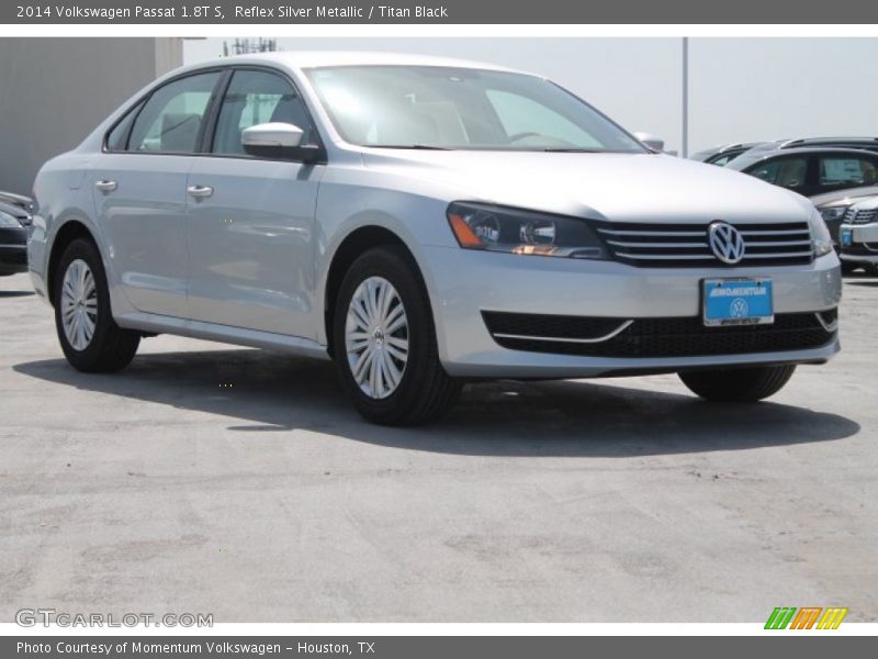 Reflex Silver Metallic / Titan Black 2014 Volkswagen Passat 1.8T S
