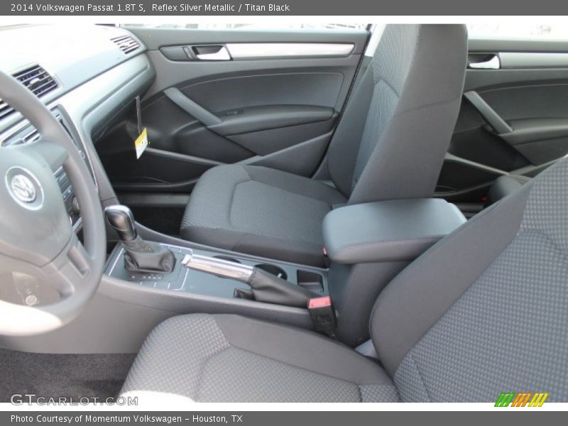 Reflex Silver Metallic / Titan Black 2014 Volkswagen Passat 1.8T S