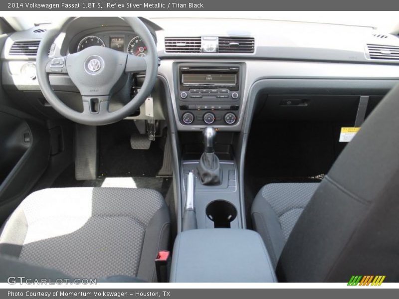 Reflex Silver Metallic / Titan Black 2014 Volkswagen Passat 1.8T S