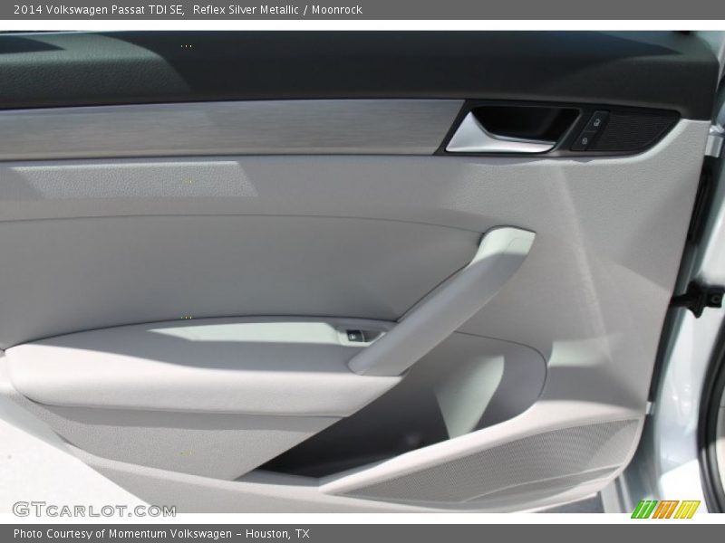 Reflex Silver Metallic / Moonrock 2014 Volkswagen Passat TDI SE