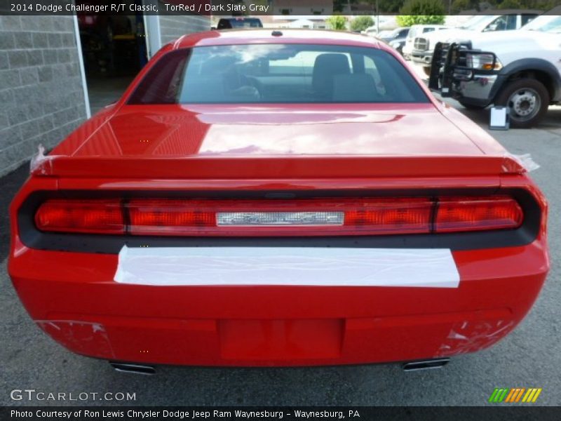 TorRed / Dark Slate Gray 2014 Dodge Challenger R/T Classic