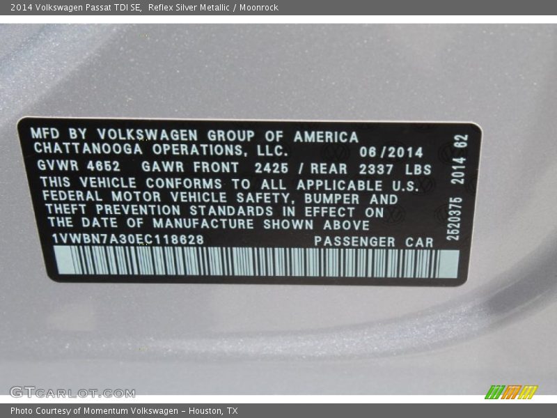 Reflex Silver Metallic / Moonrock 2014 Volkswagen Passat TDI SE