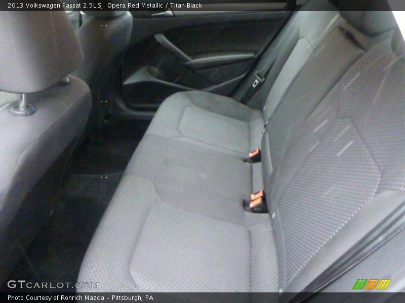 Opera Red Metallic / Titan Black 2013 Volkswagen Passat 2.5L S