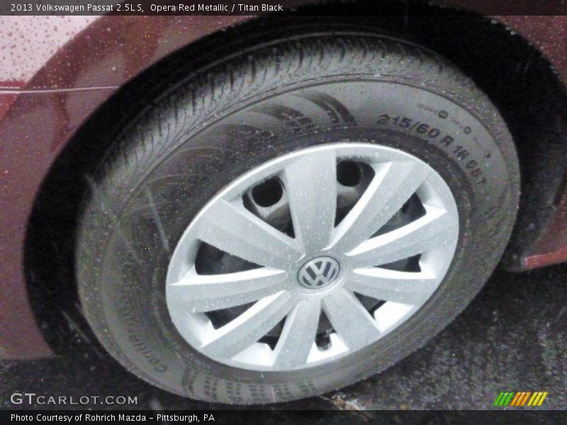 Opera Red Metallic / Titan Black 2013 Volkswagen Passat 2.5L S