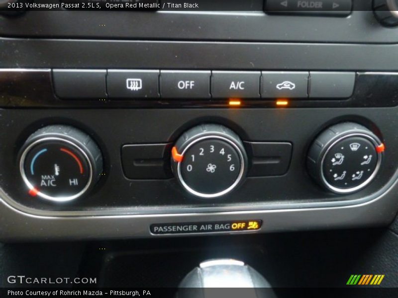 Opera Red Metallic / Titan Black 2013 Volkswagen Passat 2.5L S