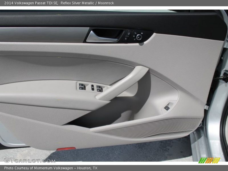 Reflex Silver Metallic / Moonrock 2014 Volkswagen Passat TDI SE