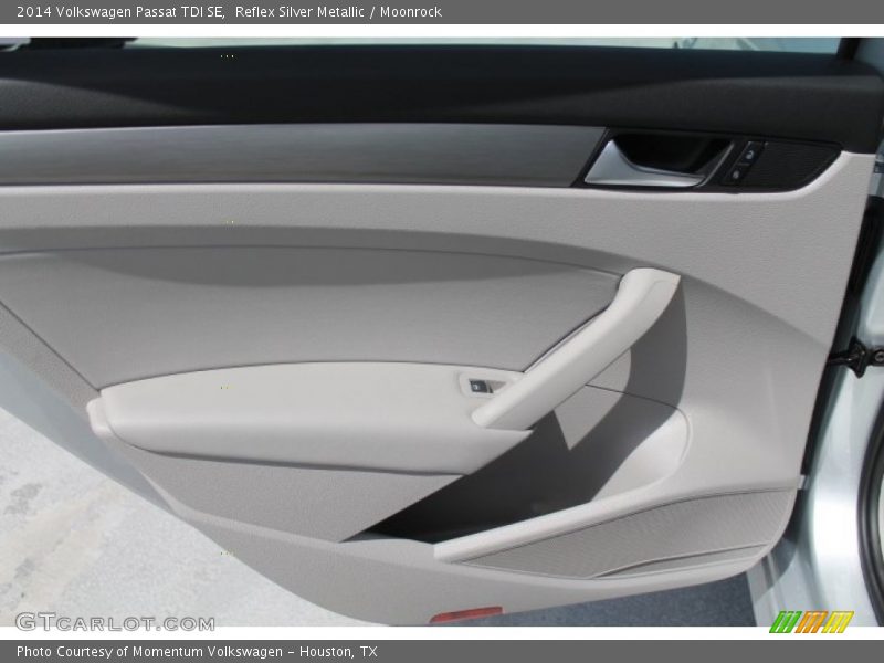 Reflex Silver Metallic / Moonrock 2014 Volkswagen Passat TDI SE