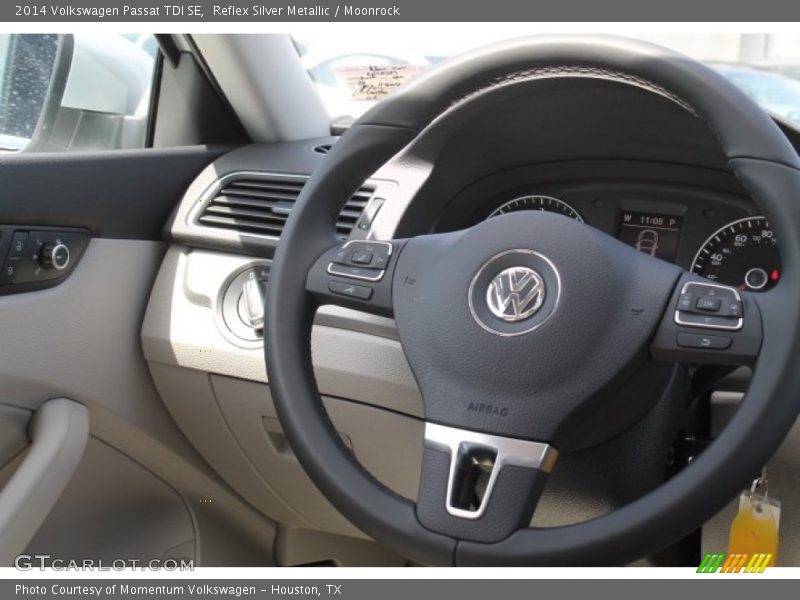 Reflex Silver Metallic / Moonrock 2014 Volkswagen Passat TDI SE