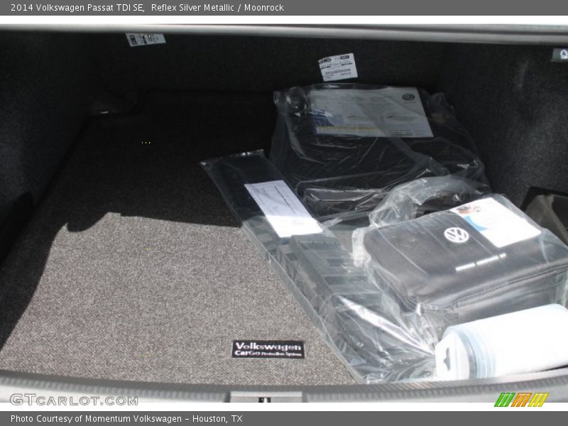 Reflex Silver Metallic / Moonrock 2014 Volkswagen Passat TDI SE