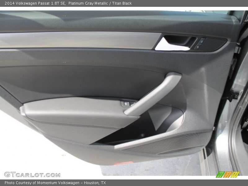 Platinum Gray Metallic / Titan Black 2014 Volkswagen Passat 1.8T SE