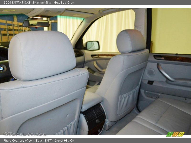 Titanium Silver Metallic / Grey 2004 BMW X5 3.0i
