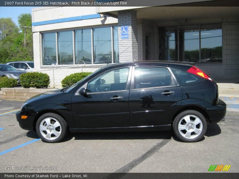 Pitch Black / Charcoal/Light Flint 2007 Ford Focus ZX5 SES Hatchback