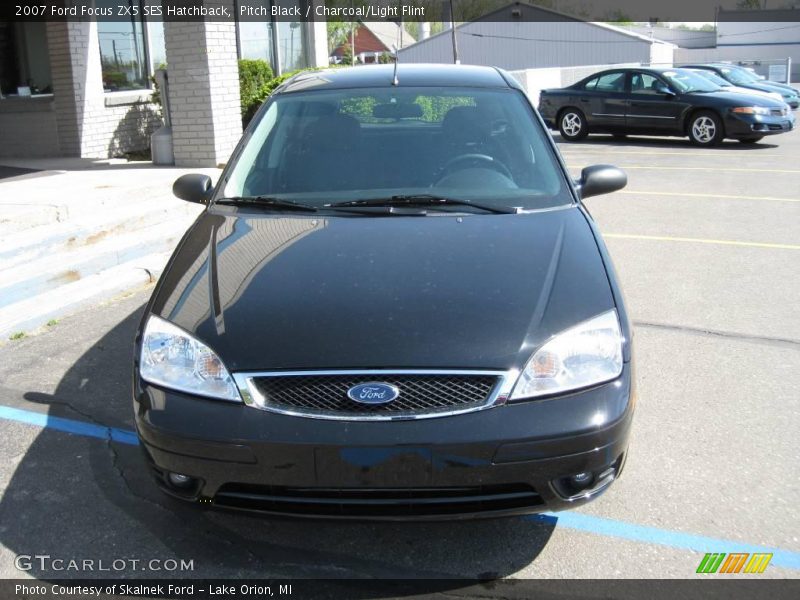 Pitch Black / Charcoal/Light Flint 2007 Ford Focus ZX5 SES Hatchback