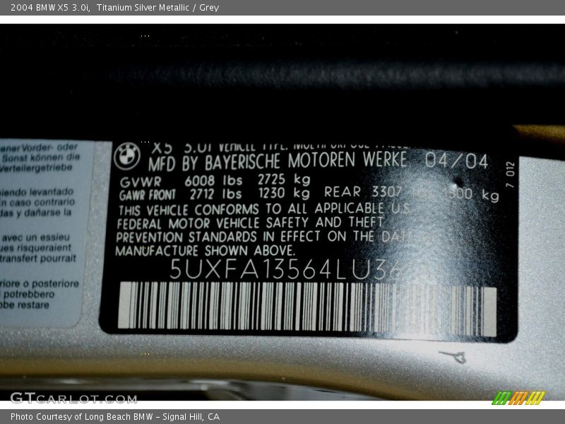 Titanium Silver Metallic / Grey 2004 BMW X5 3.0i