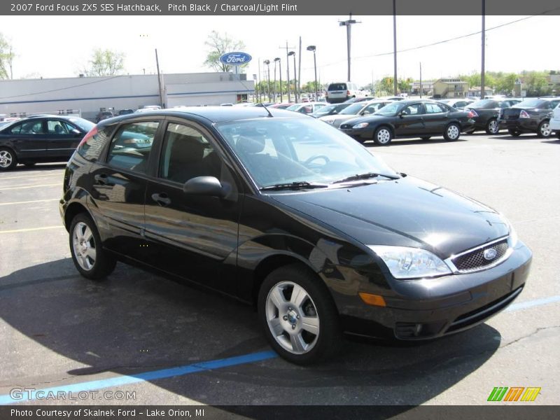 Pitch Black / Charcoal/Light Flint 2007 Ford Focus ZX5 SES Hatchback