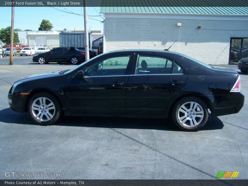 Black / Light Stone 2007 Ford Fusion SEL