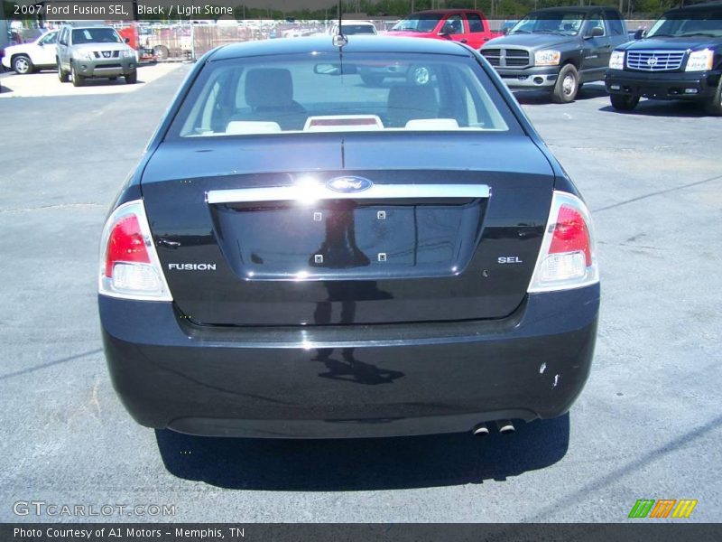 Black / Light Stone 2007 Ford Fusion SEL