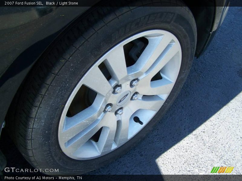 Black / Light Stone 2007 Ford Fusion SEL