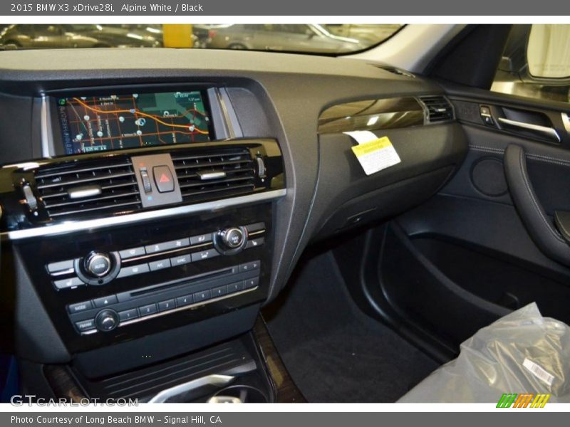 Alpine White / Black 2015 BMW X3 xDrive28i