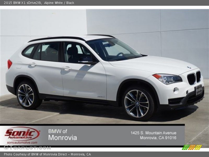 Alpine White / Black 2015 BMW X1 sDrive28i