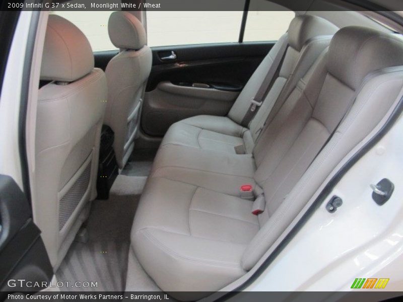 Moonlight White / Wheat 2009 Infiniti G 37 x Sedan