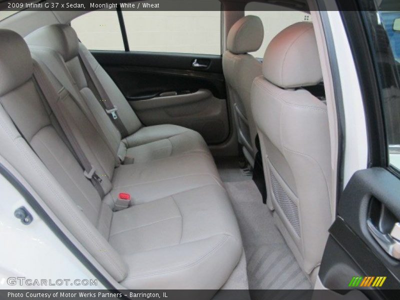 Moonlight White / Wheat 2009 Infiniti G 37 x Sedan