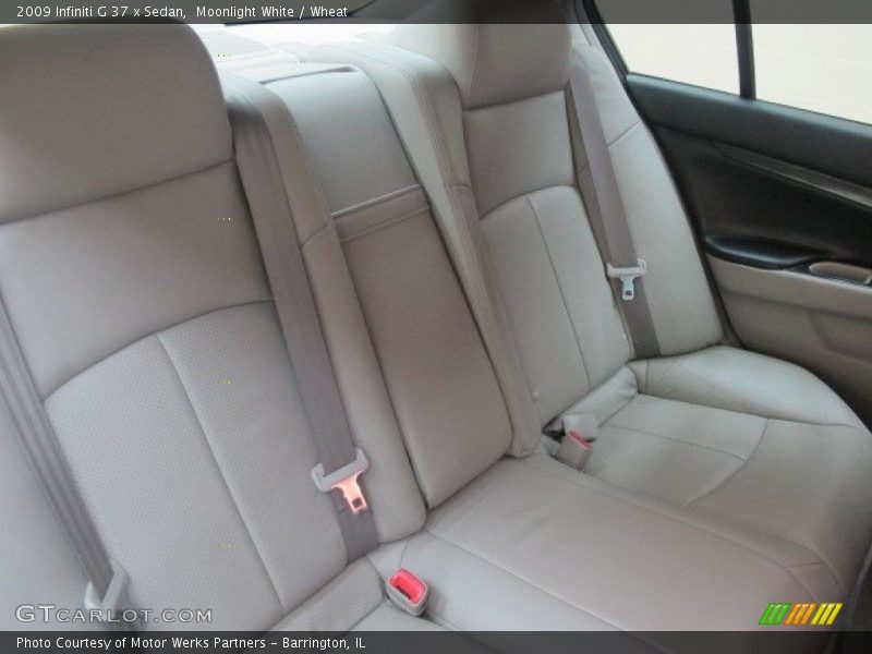 Moonlight White / Wheat 2009 Infiniti G 37 x Sedan
