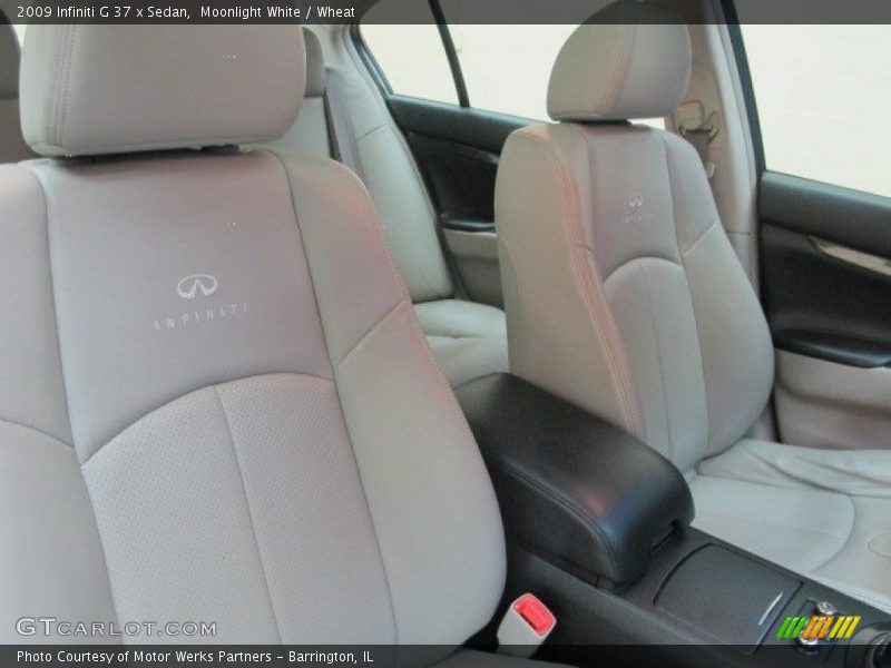 Moonlight White / Wheat 2009 Infiniti G 37 x Sedan