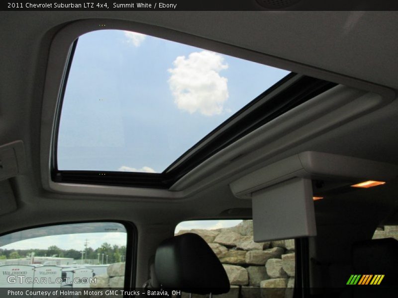 Summit White / Ebony 2011 Chevrolet Suburban LTZ 4x4