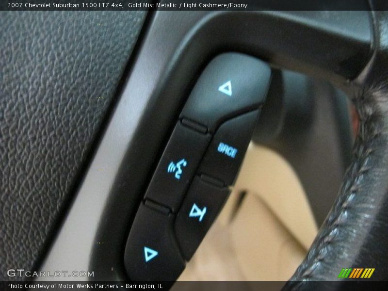 Gold Mist Metallic / Light Cashmere/Ebony 2007 Chevrolet Suburban 1500 LTZ 4x4