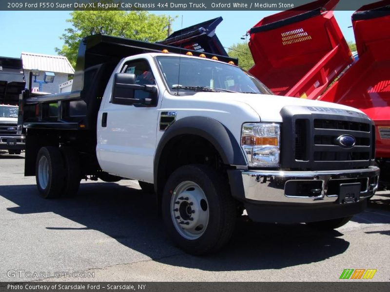 Oxford White / Medium Stone 2009 Ford F550 Super Duty XL Regular Cab Chassis 4x4 Dump Truck