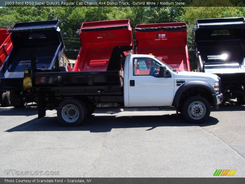 Oxford White / Medium Stone 2009 Ford F550 Super Duty XL Regular Cab Chassis 4x4 Dump Truck