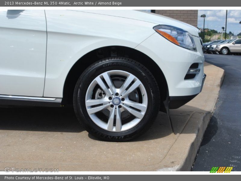 Arctic White / Almond Beige 2013 Mercedes-Benz ML 350 4Matic