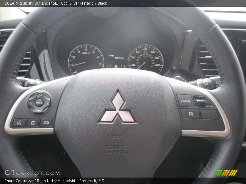 Cool Silver Metallic / Black 2014 Mitsubishi Outlander SE